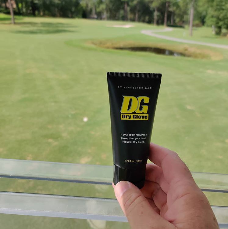 Dry Glove Keeps Your Hands and Golf Gloves Dry - Southern Fairways